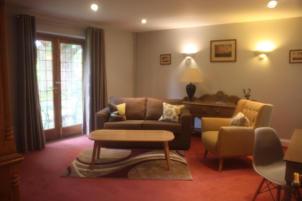 Ghyll Manor Country Hotel هورشام المظهر الخارجي الصورة