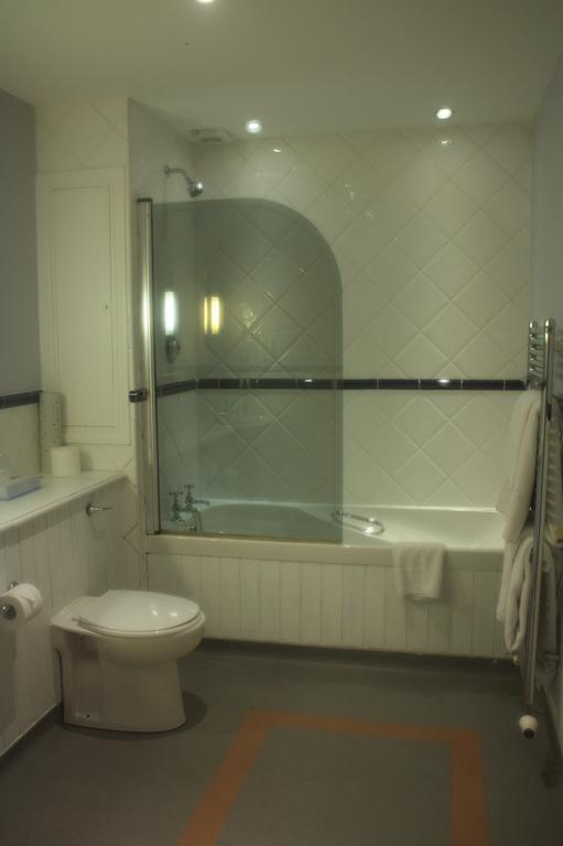 Ghyll Manor Country Hotel هورشام المظهر الخارجي الصورة